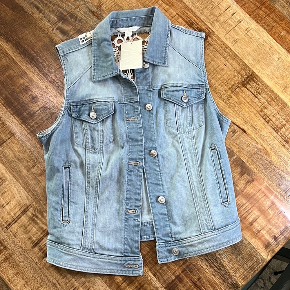 Boston Proper Womans M Denim vest.  NWT